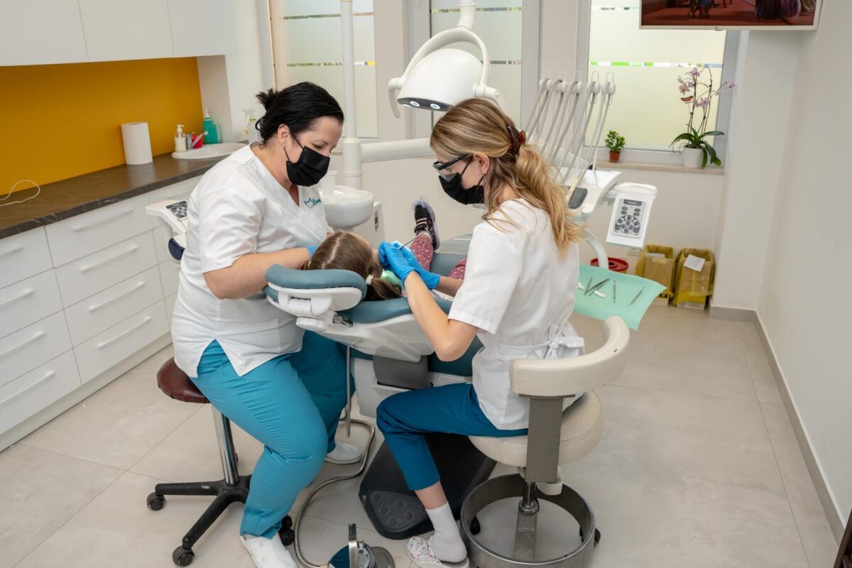 stomotologie-cabinet-baia-sprie-copii